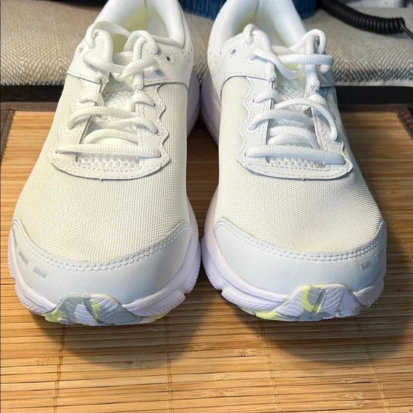 Under Armour White and Lime Athletic Shoes - Picture 5 of 8